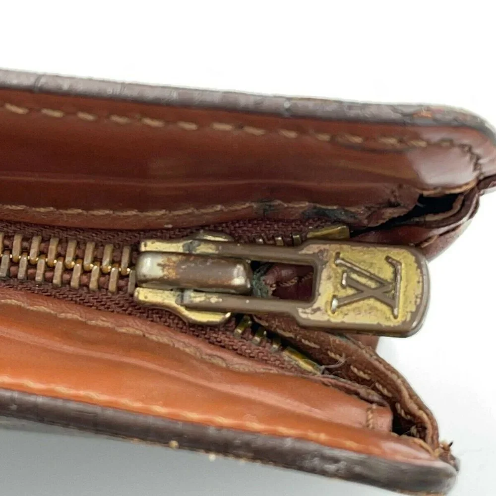 Louis Vuitton size inch