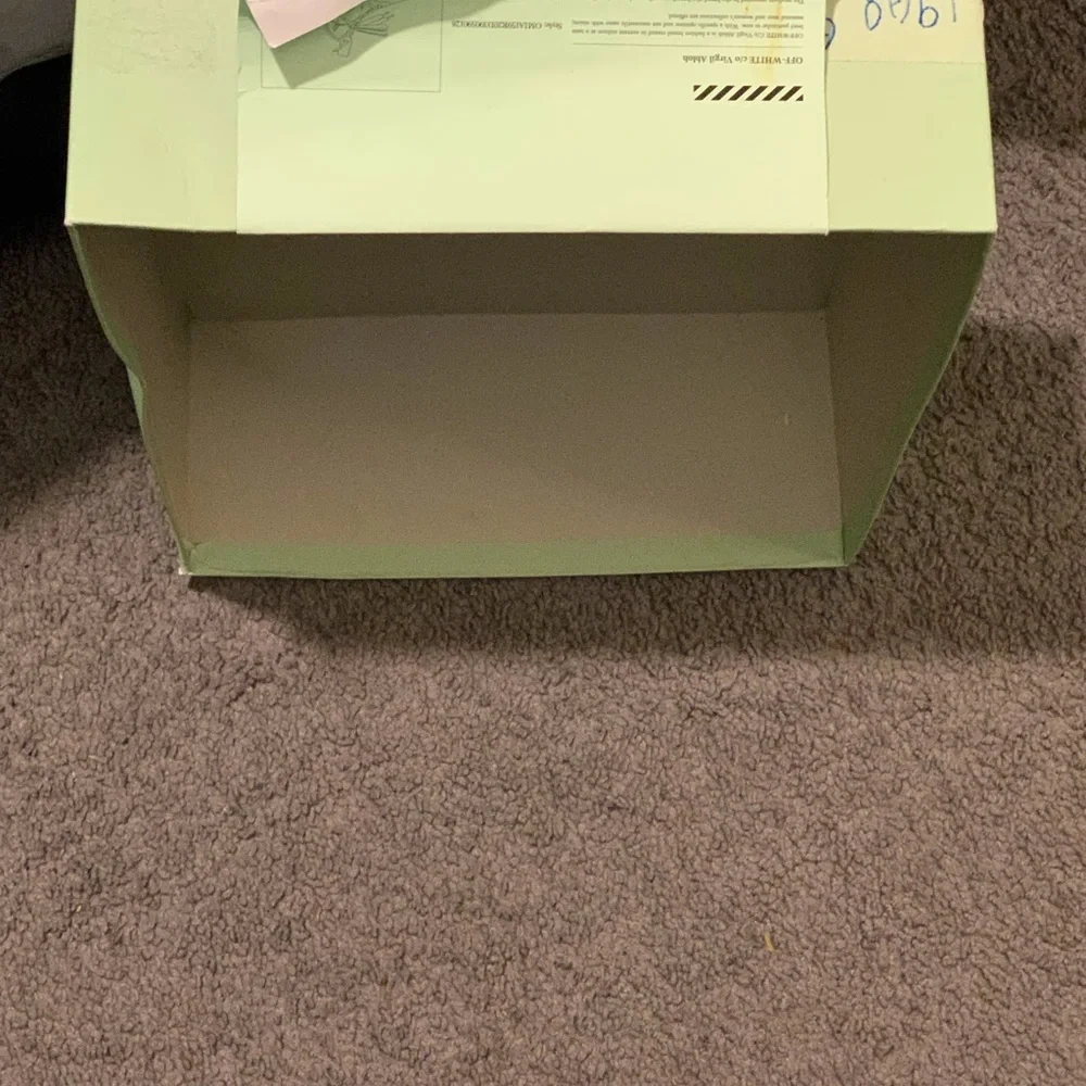 Off-White bottom half