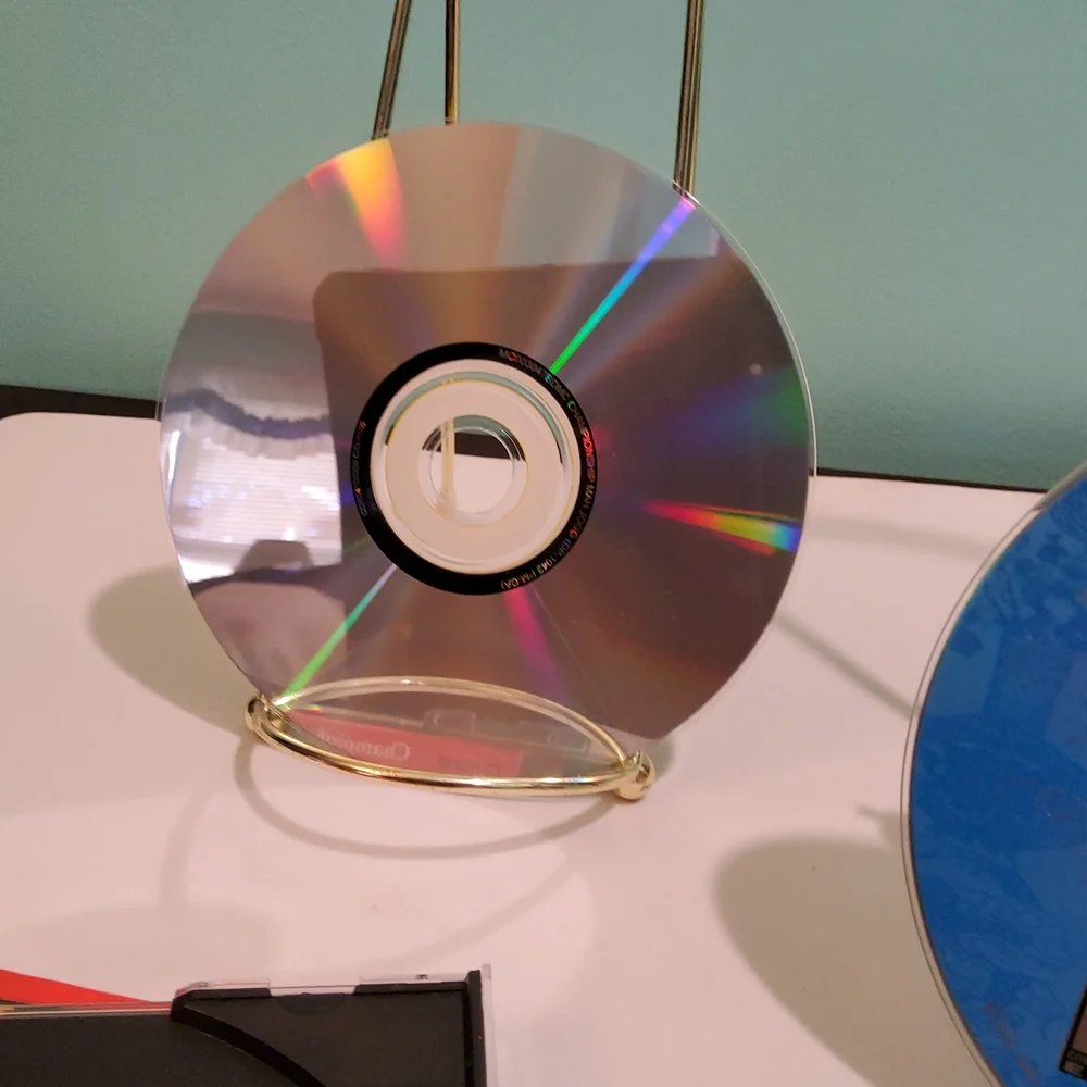 Cosmi, EGames used disc
