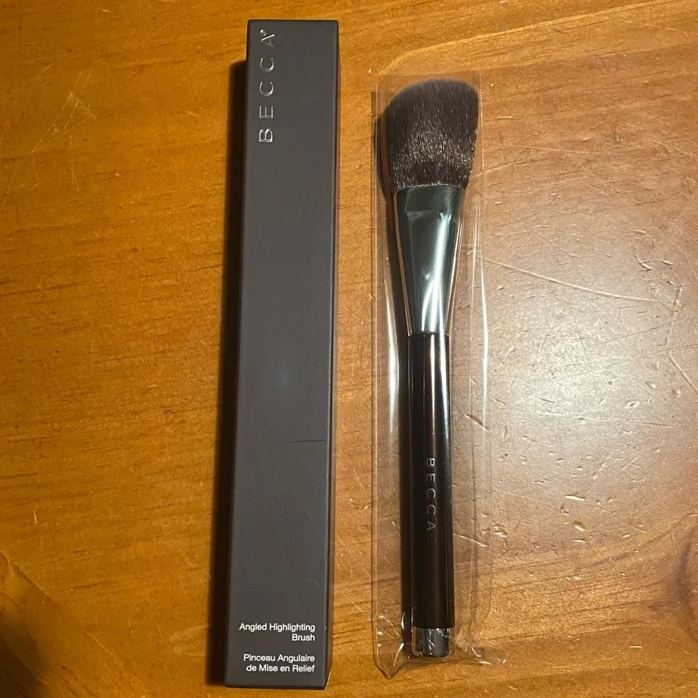 BECCA brand new