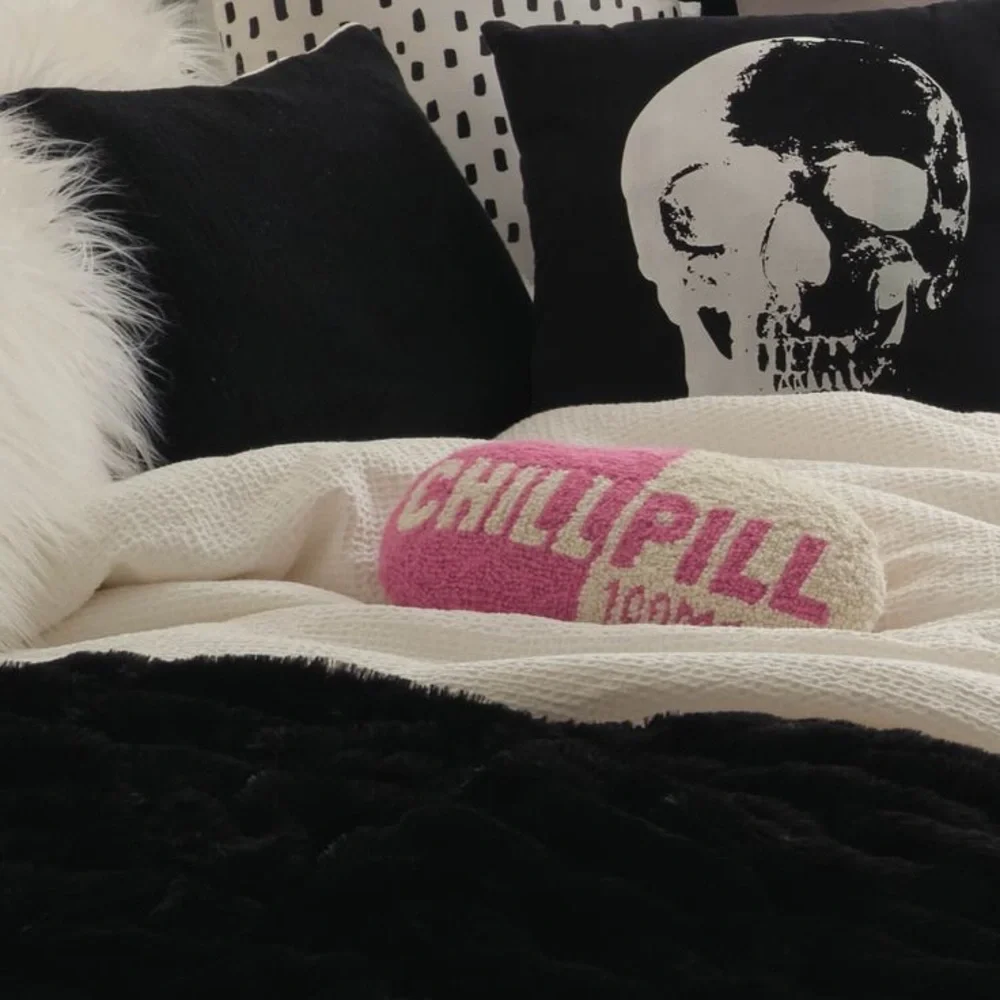 Wild Luxe relax take