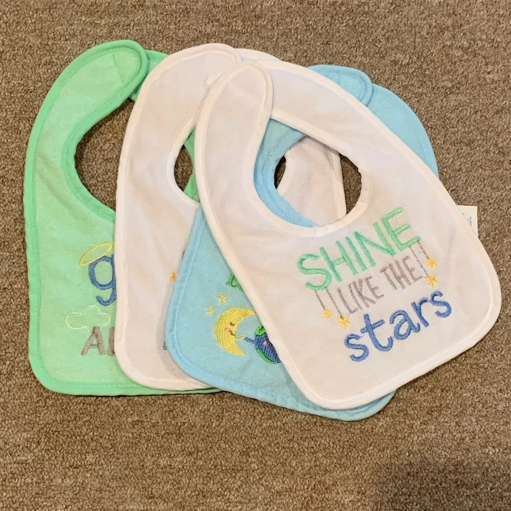 🌺 4 pack basic essential bibs for feeding infant baby!