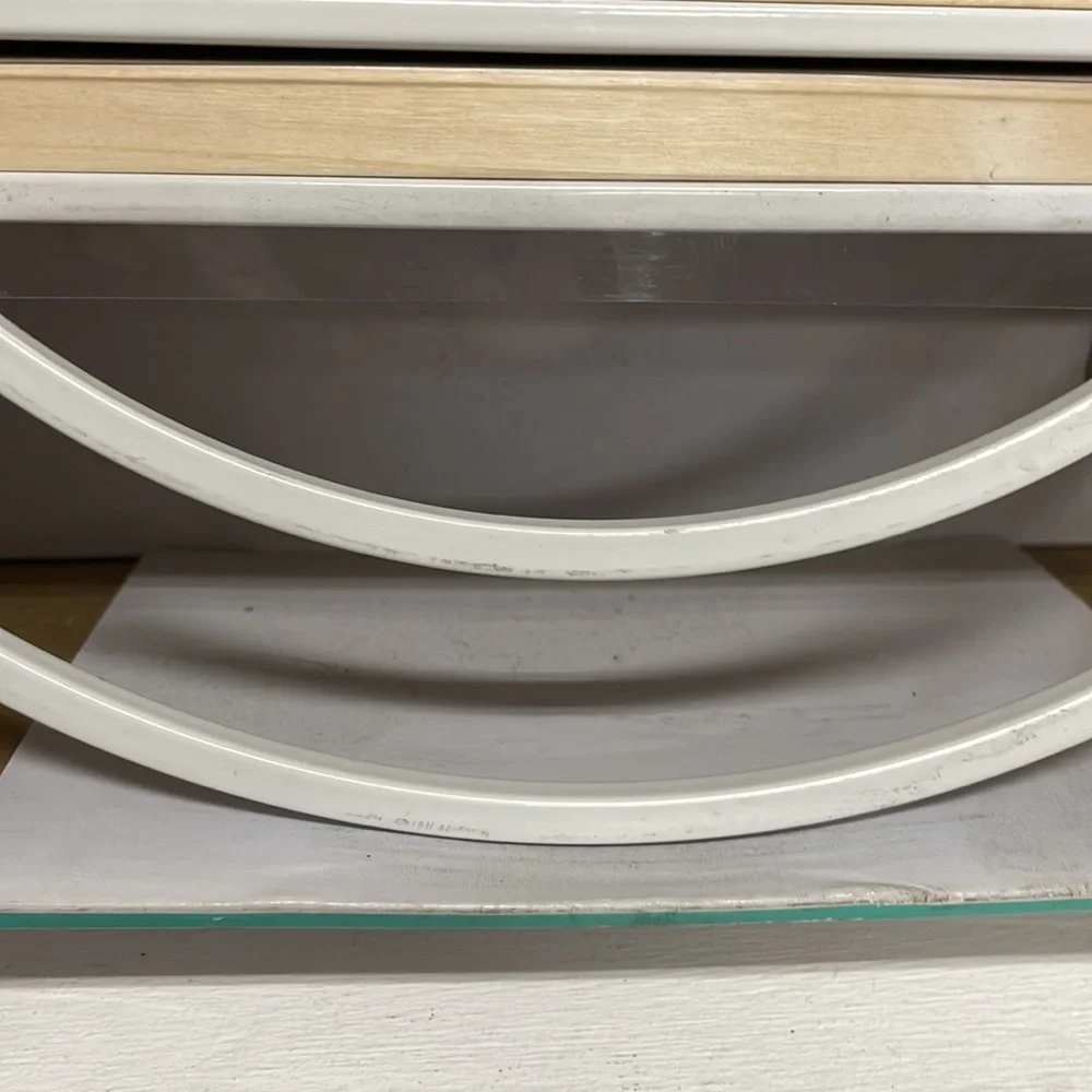 Circle wall shelves