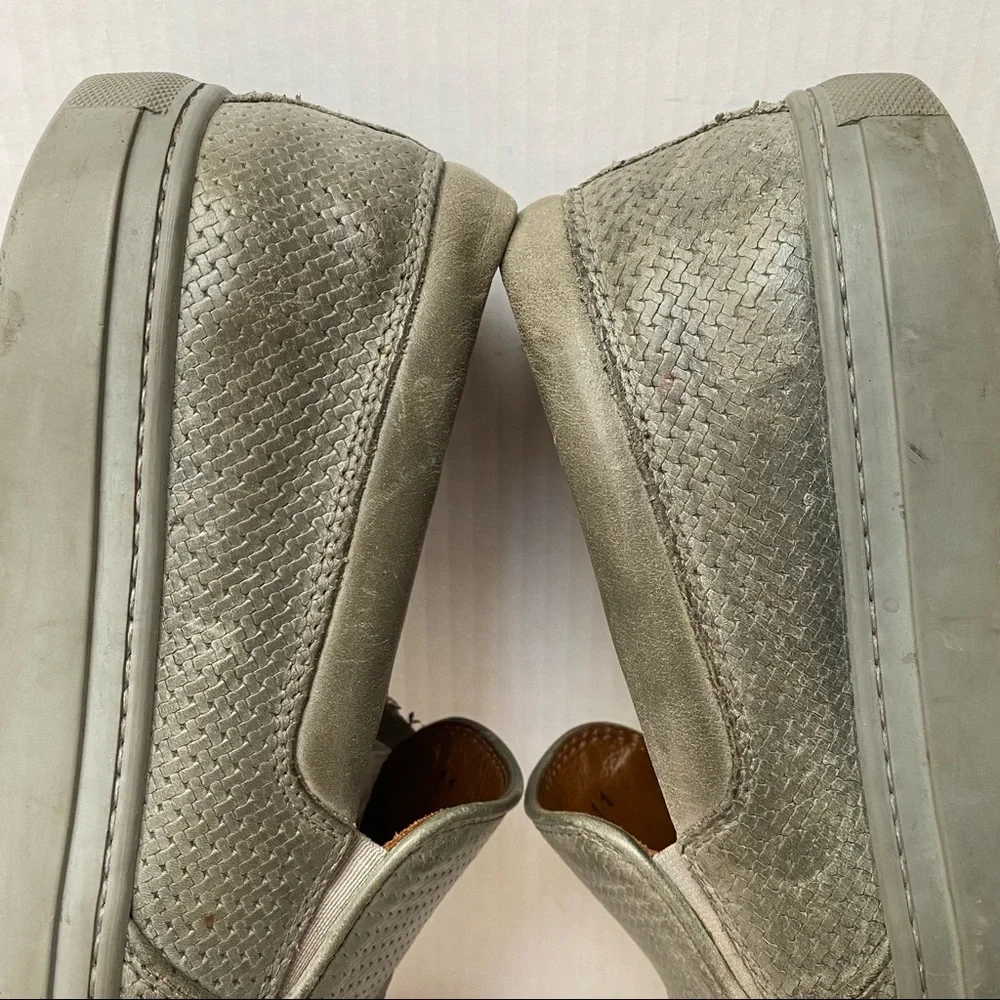 Aquatalia winter high preowned