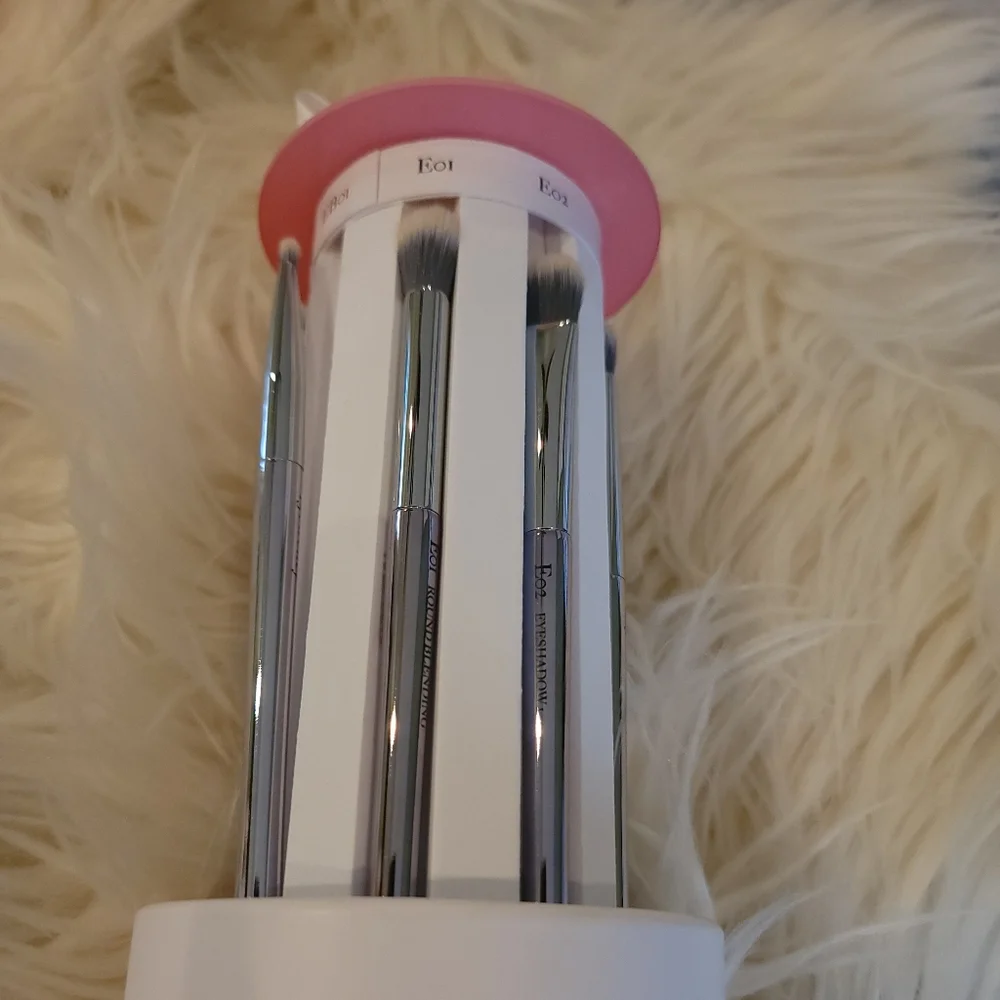 15 Twenty #winkwink  8-piece Brush Set