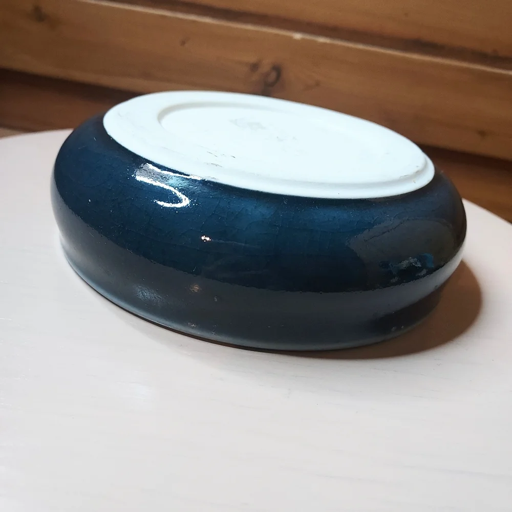 D Shapiro bowl nicely made