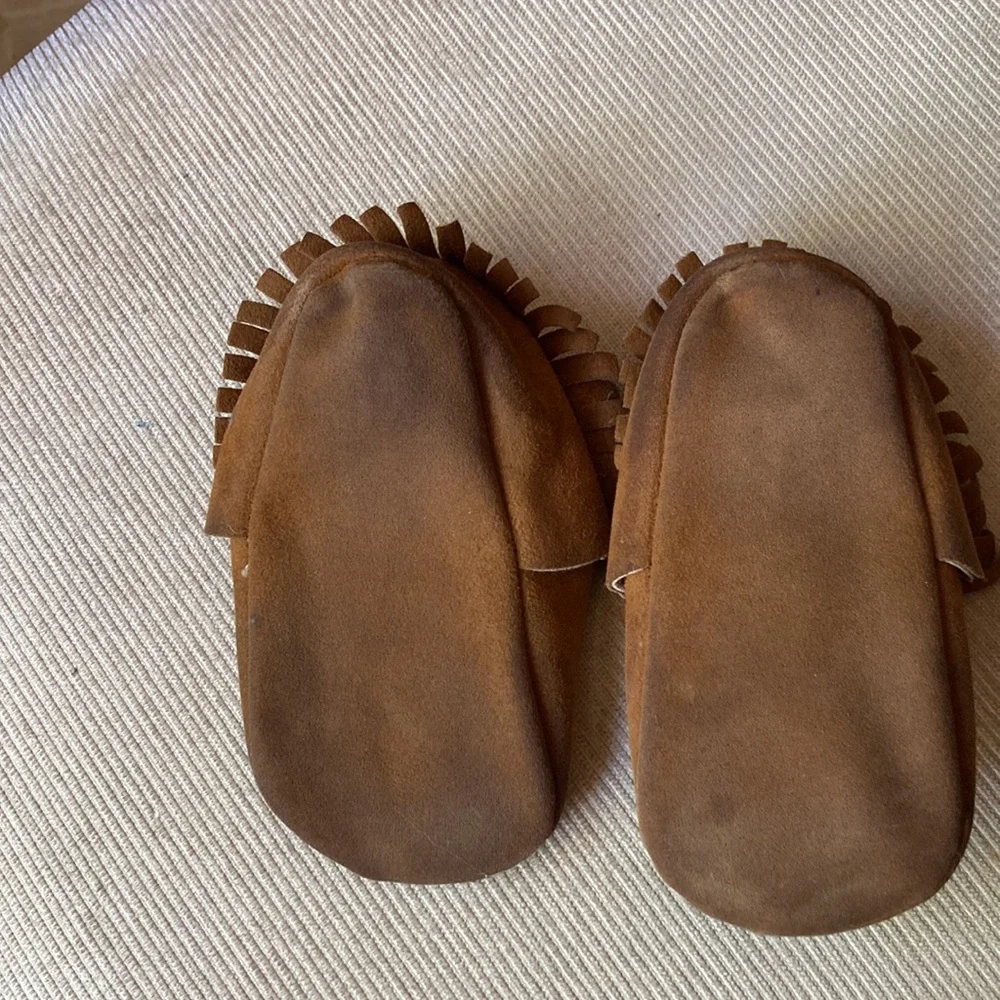moccasins baby gently