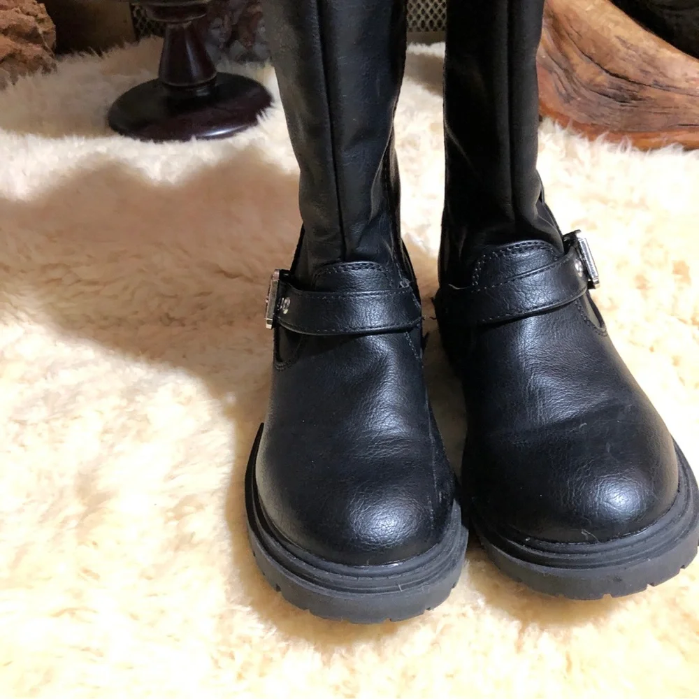 Dkny sole too
