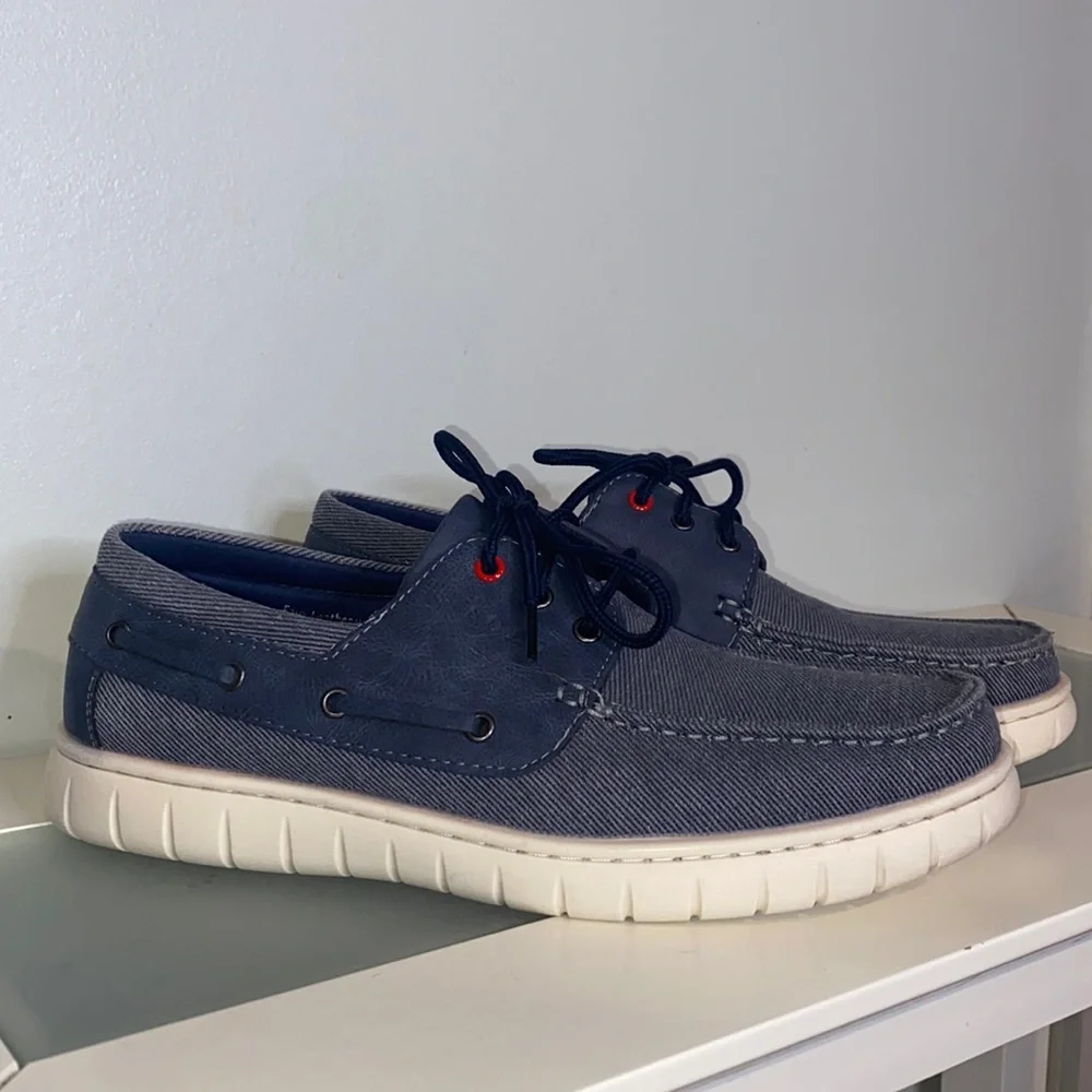 SOLO Canvas Faux Leather Laced Boat Shoes-Mens Sz 9
