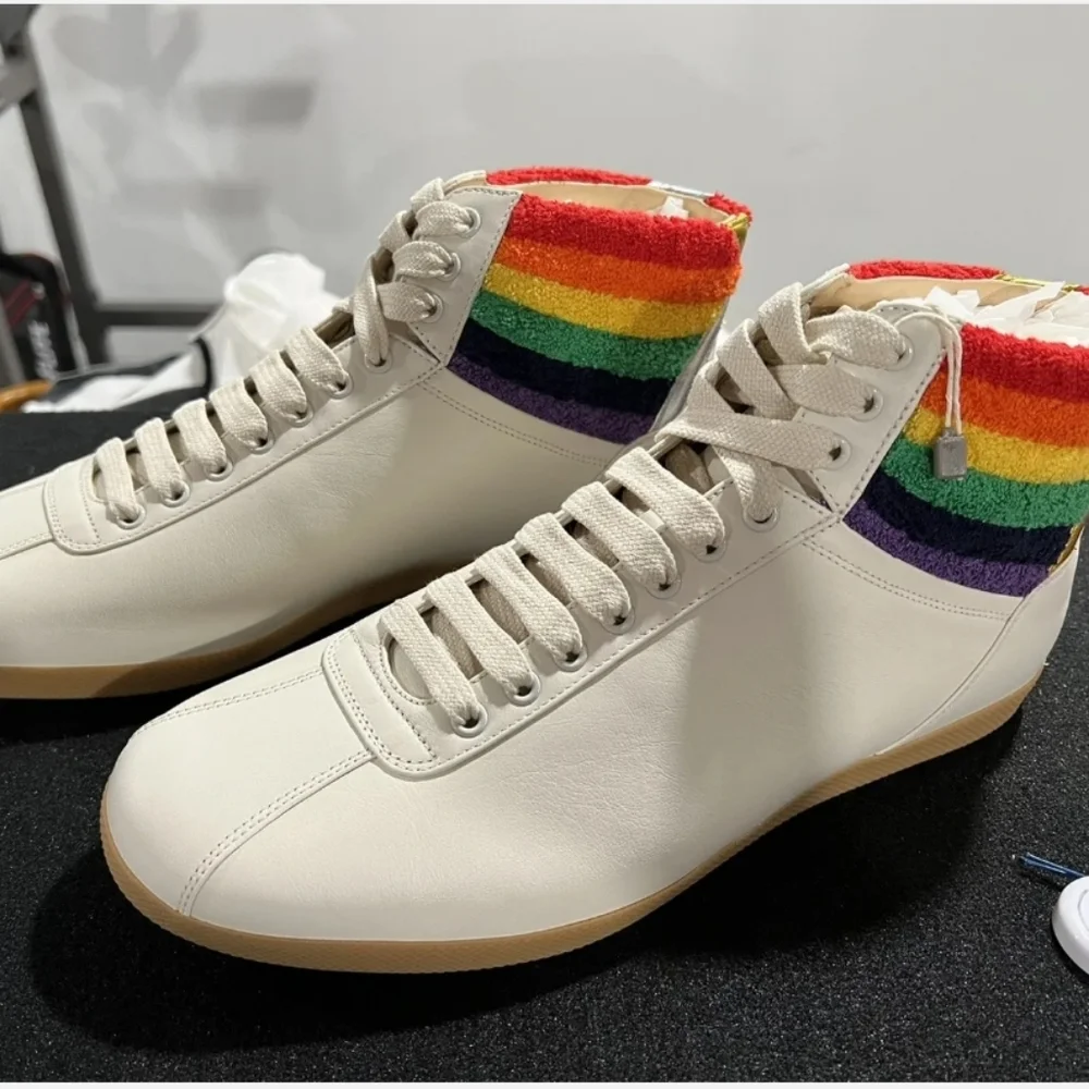 Gucci these shoes