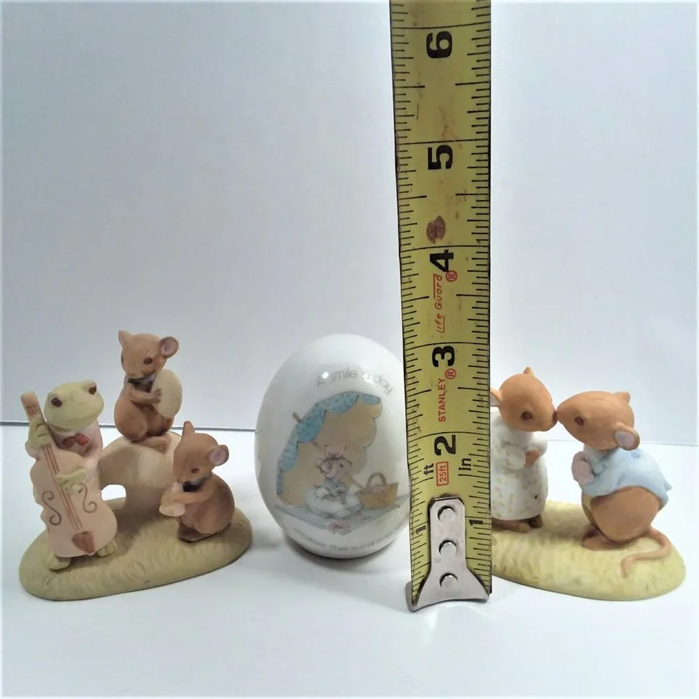 Vintage Porcelain Figurines Mice Mouse Frogs porcelain collectable