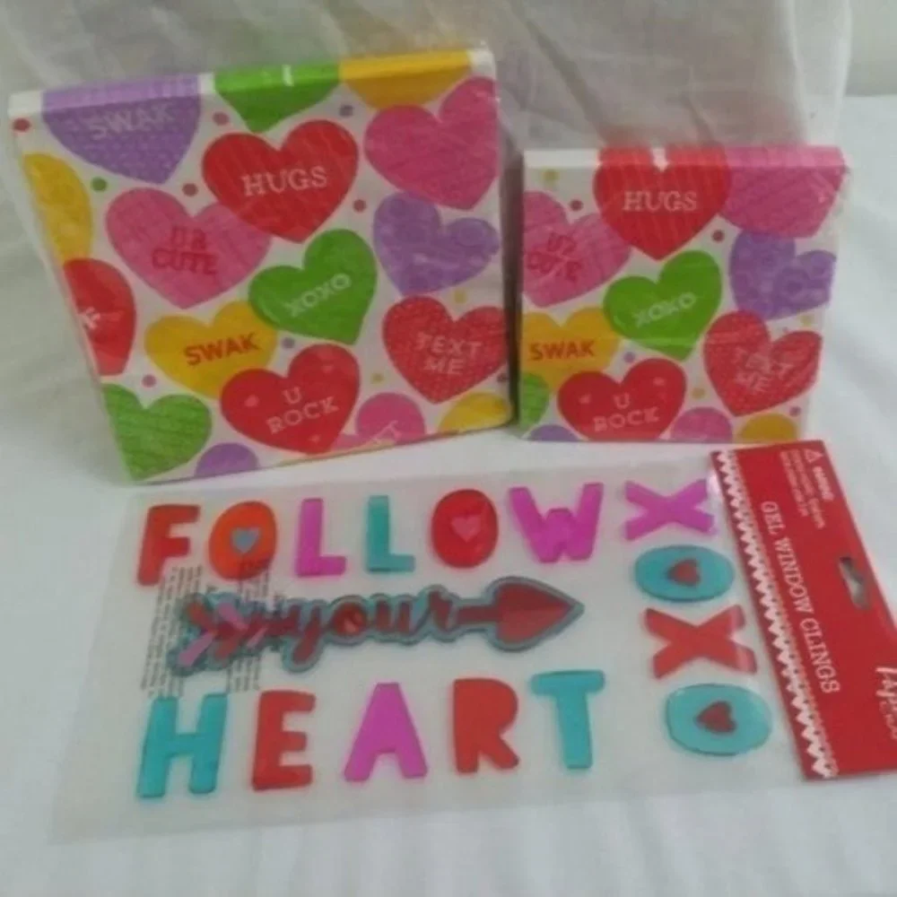 Valentine Window CLINGS & Napkins Beverage Wedding Party New 3 Piece Set