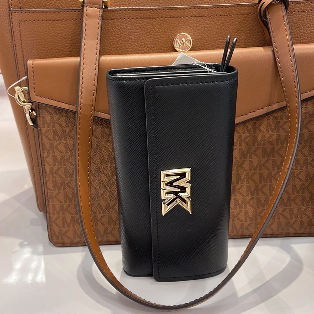 Michael Kors Mimi Large Saffiano Leather Bi-Fold Continental Wallet Black NWT