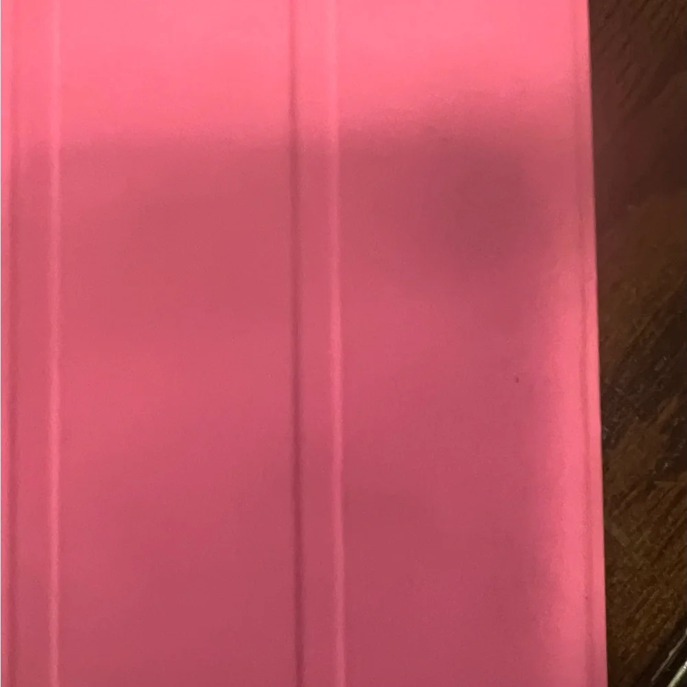 Apple ipad pink