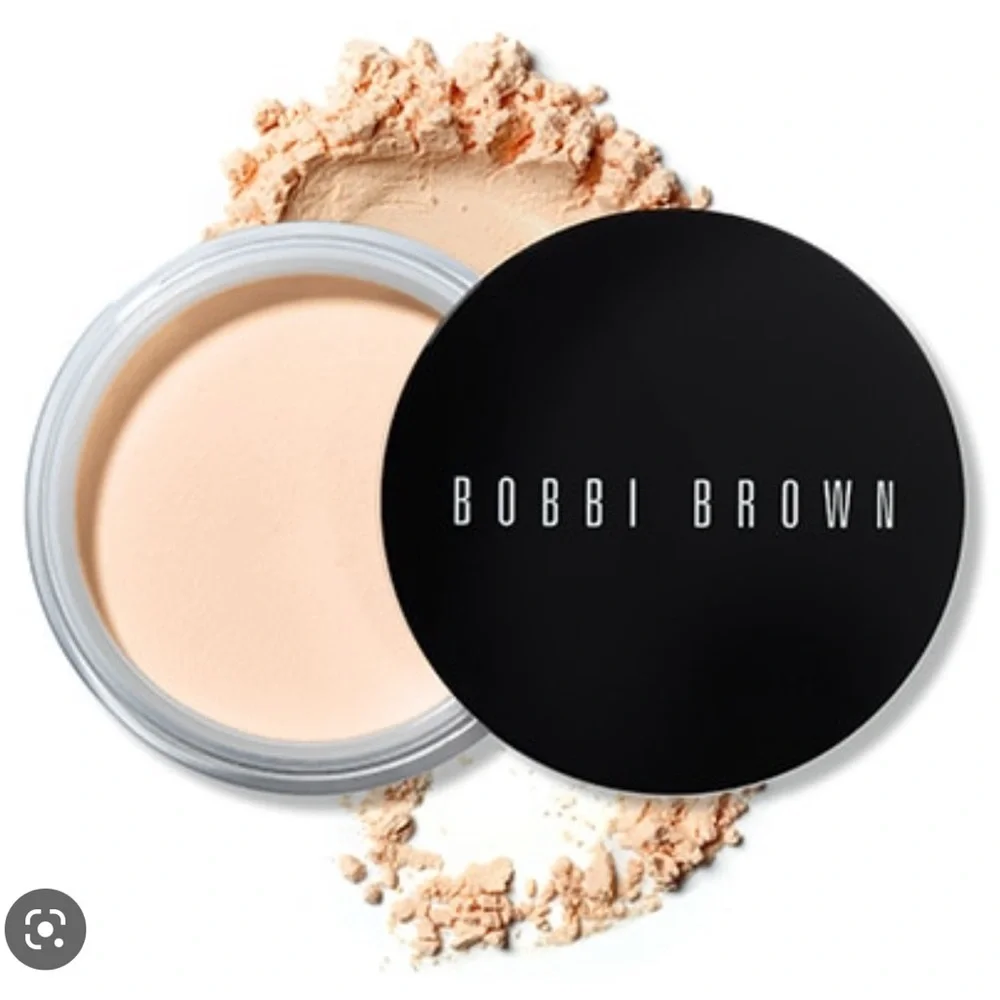 🌙💕Bobbi Brown Peach Retouching Powder