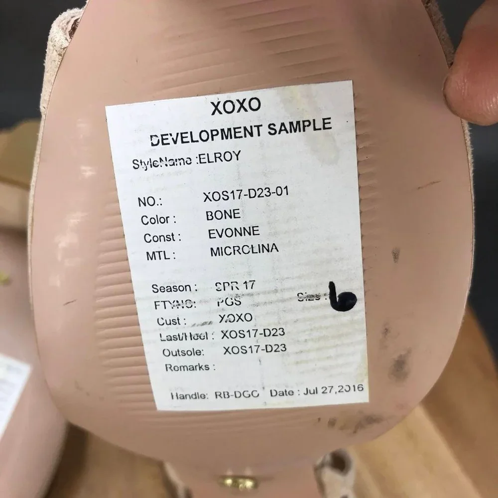 XOXO this sample