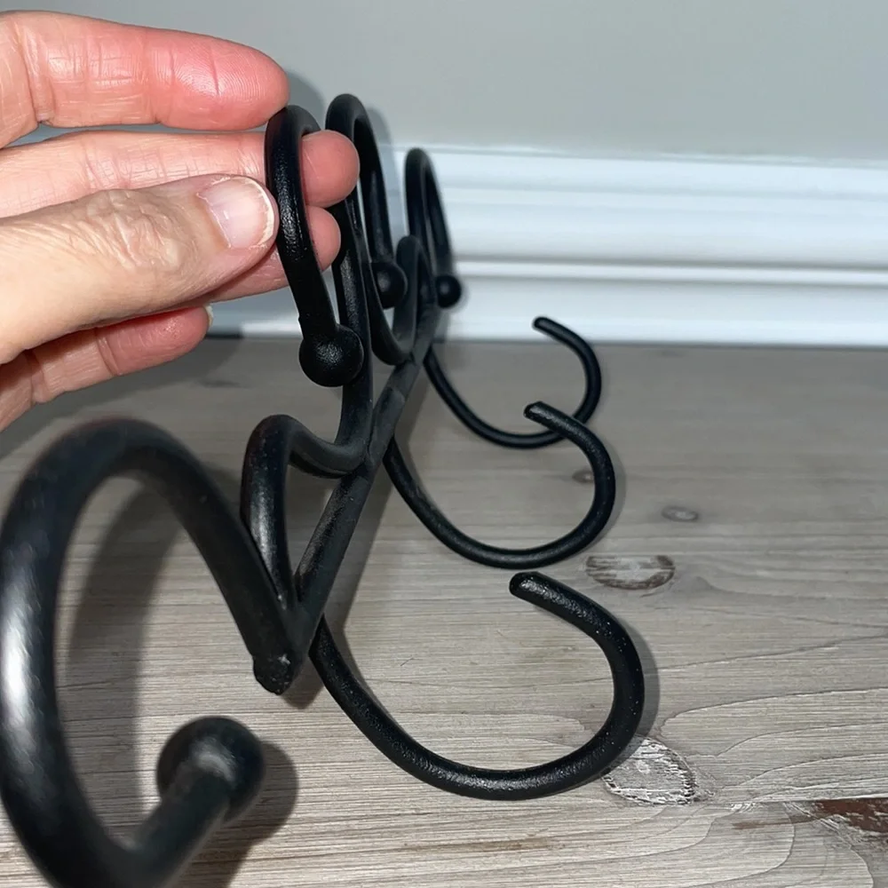 N/A decorative scroll