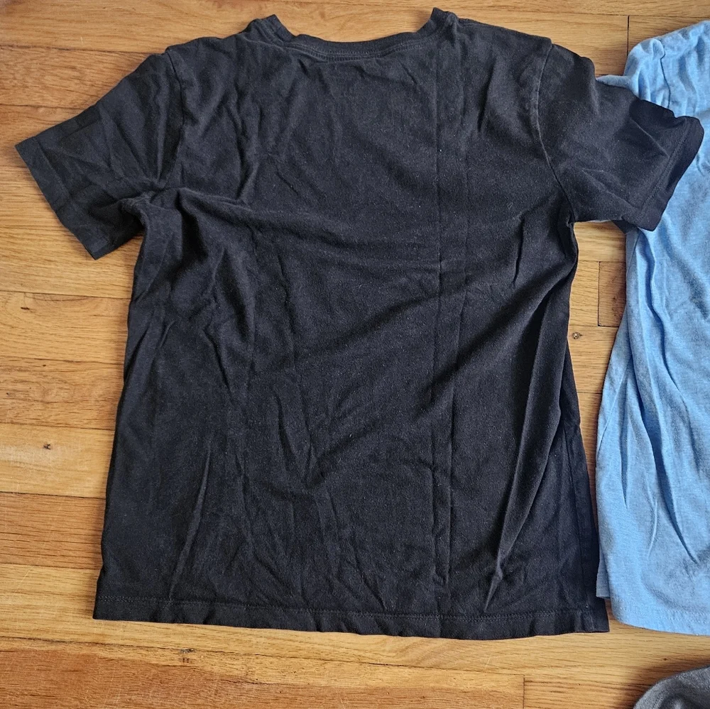 Old Navy shirts old