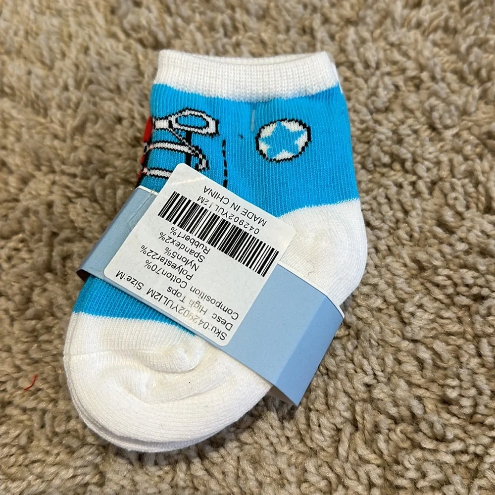 Mothers Love four pairs