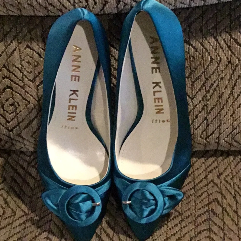 Anne Klein anne klein