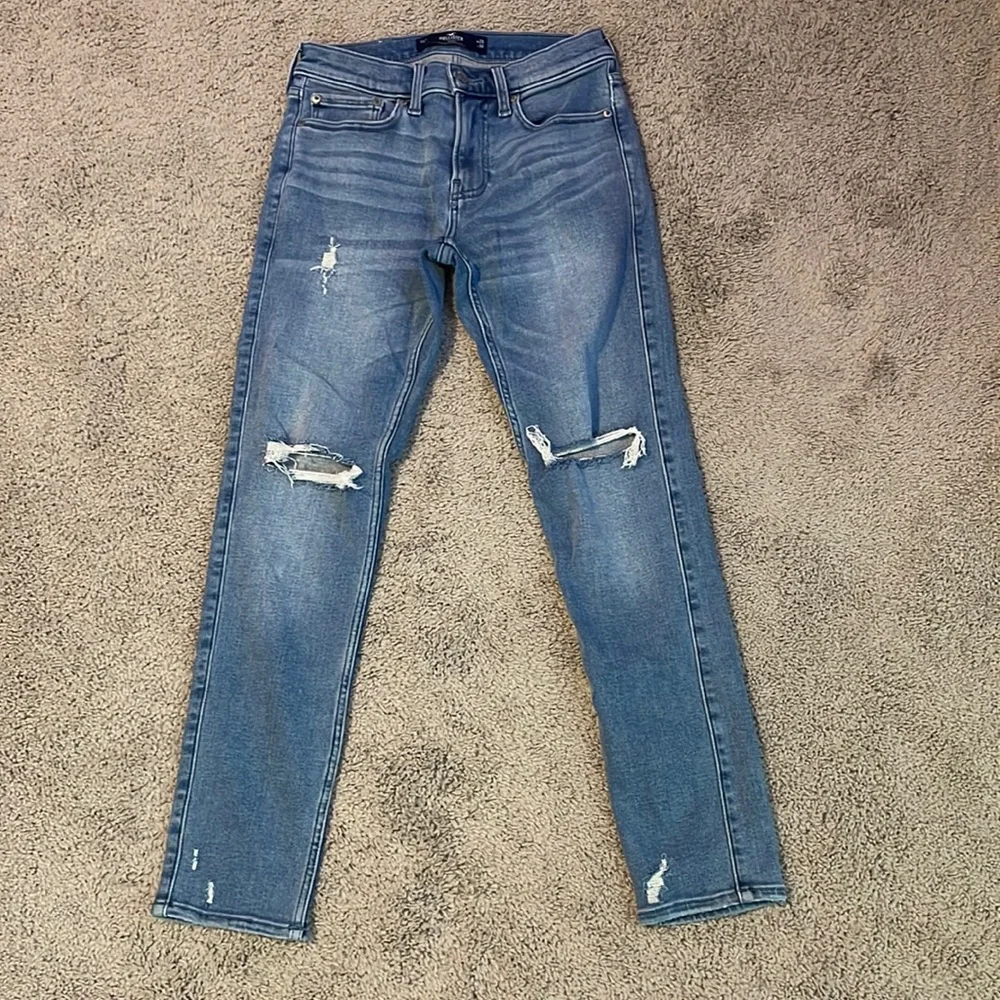 Men’s Skinny Hollister Jeans, Size 28x30