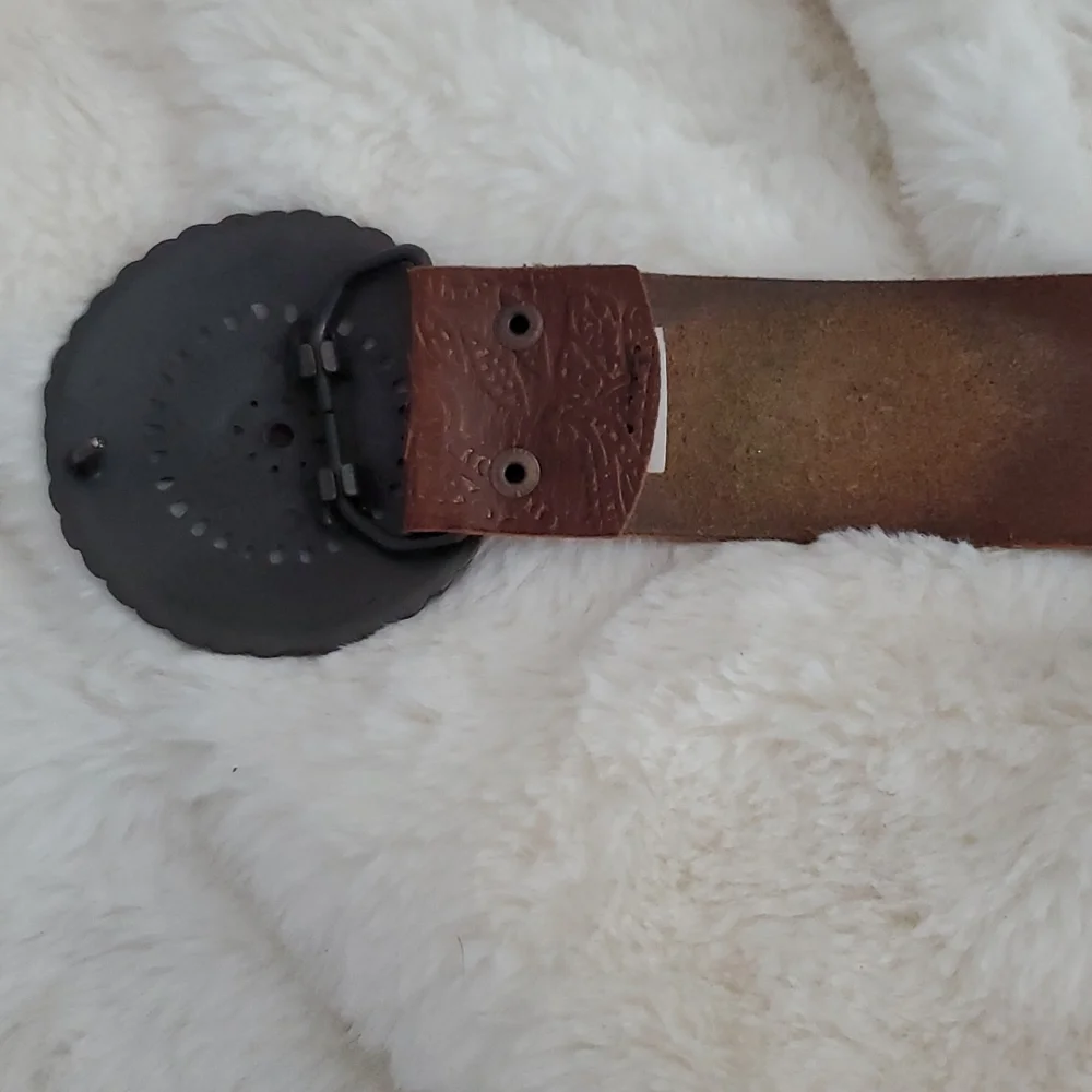 Fossil genuine leather