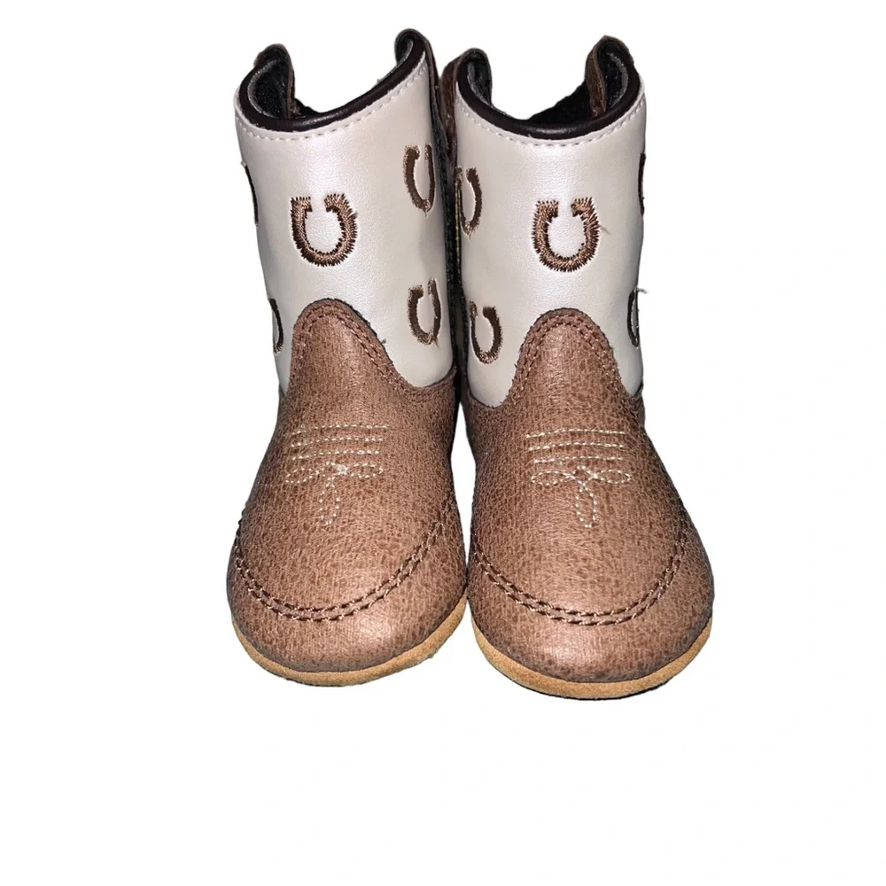 Boot Barn excellent like