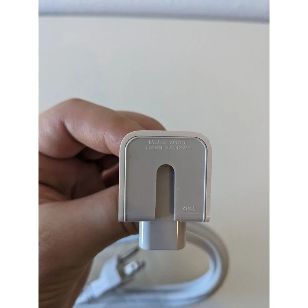 Apple longwell ac