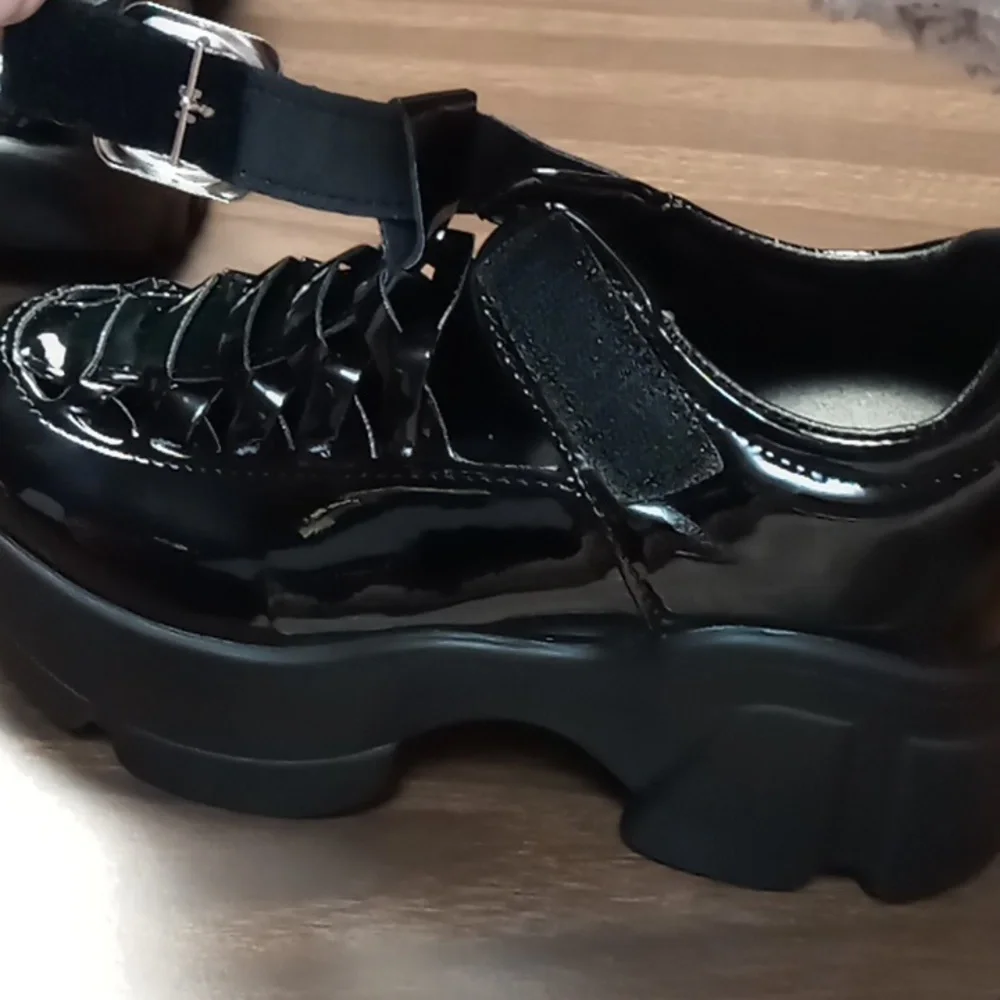 N/A unbranded black