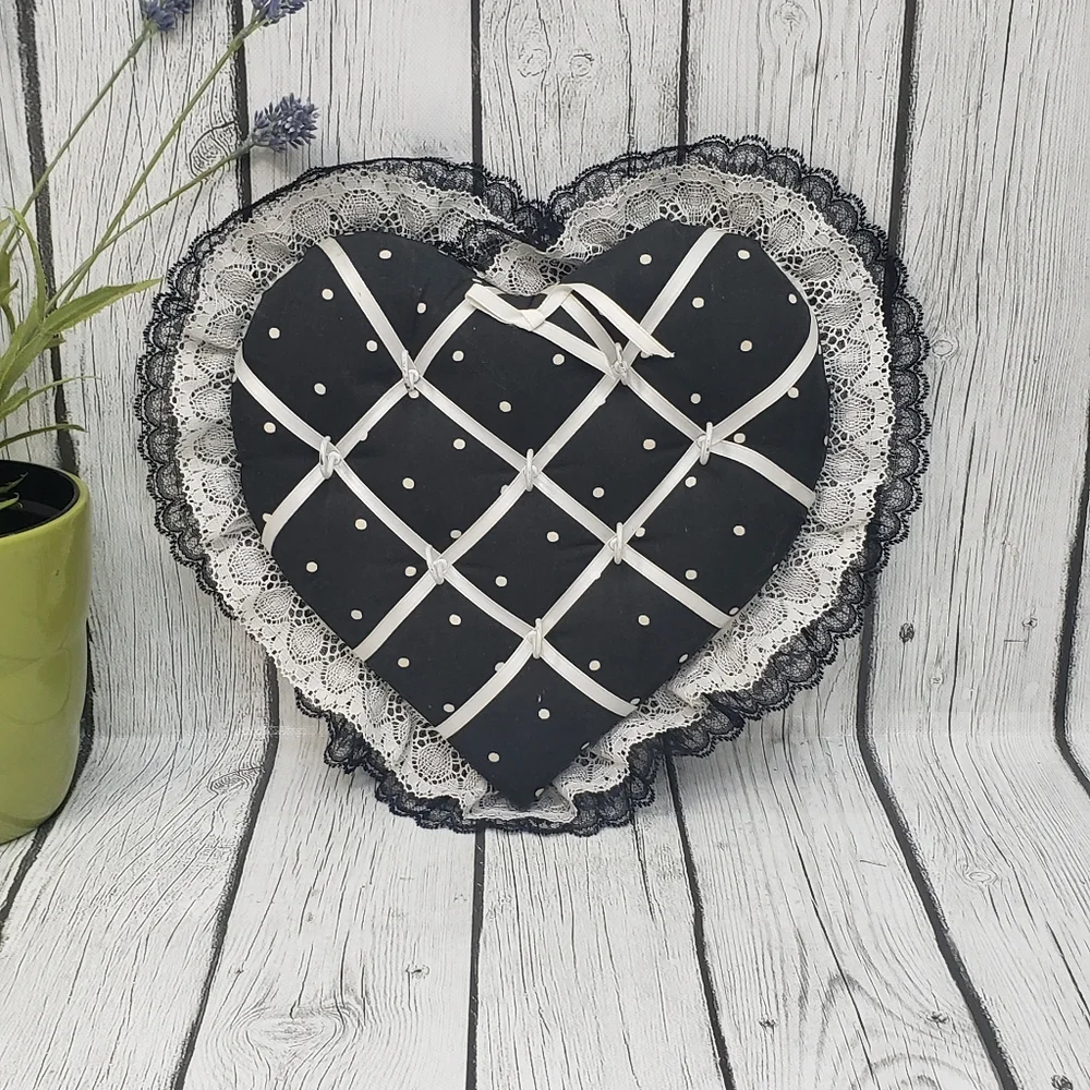 Vintage Handcrafter Pin Cushion Heart with White Hooks