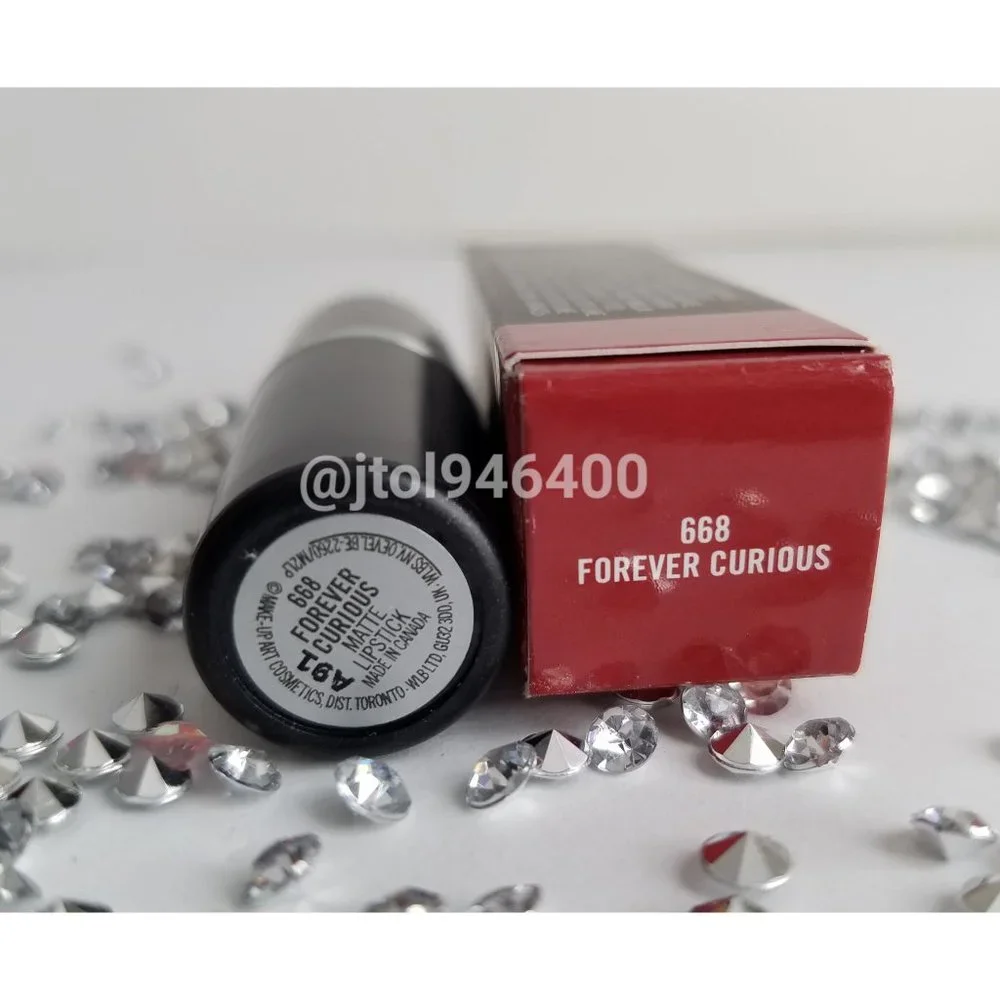 Mac Forever Curious Lipstick