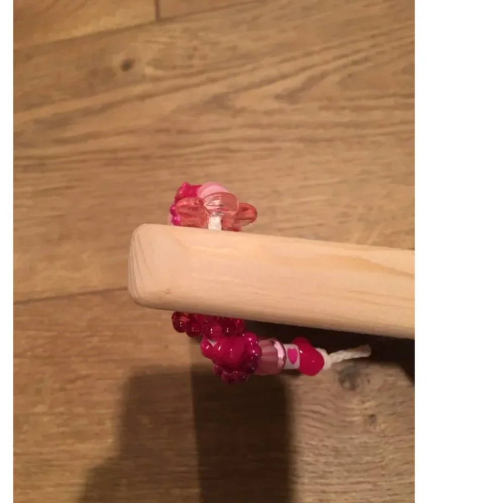 N/A square wooden