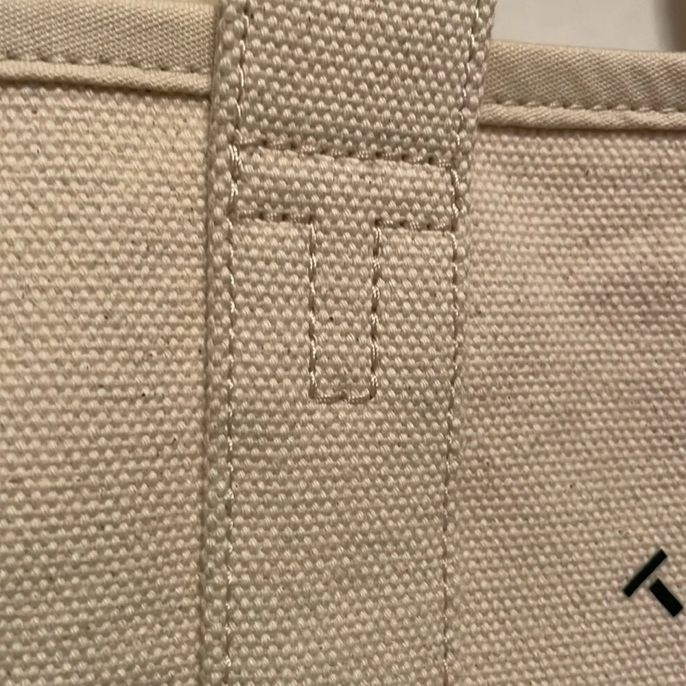 Tory Burch or purse such