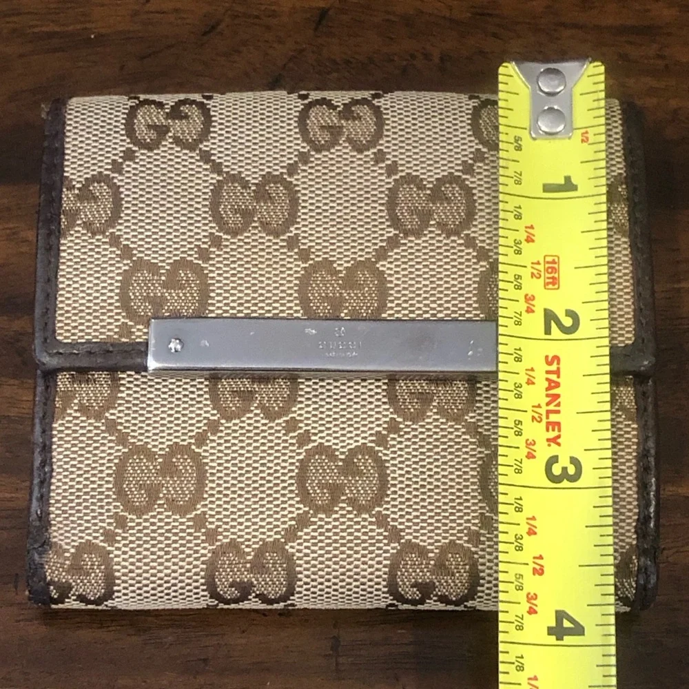 Gucci ask canvas are