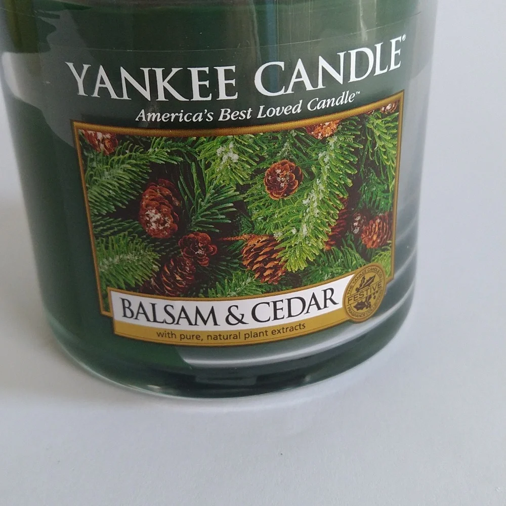 Yankee Candle balsam cedar