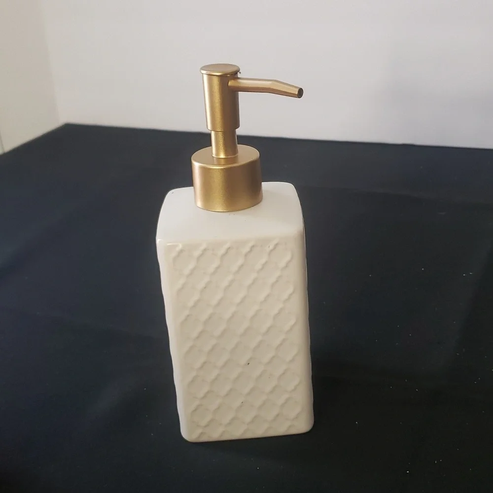 N/A hand soap