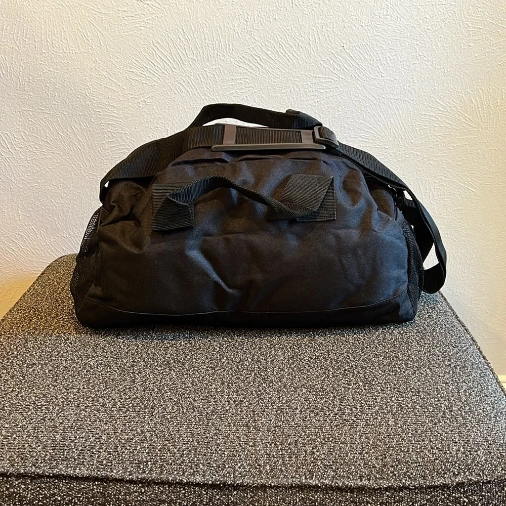 Travel Well 100% nylon