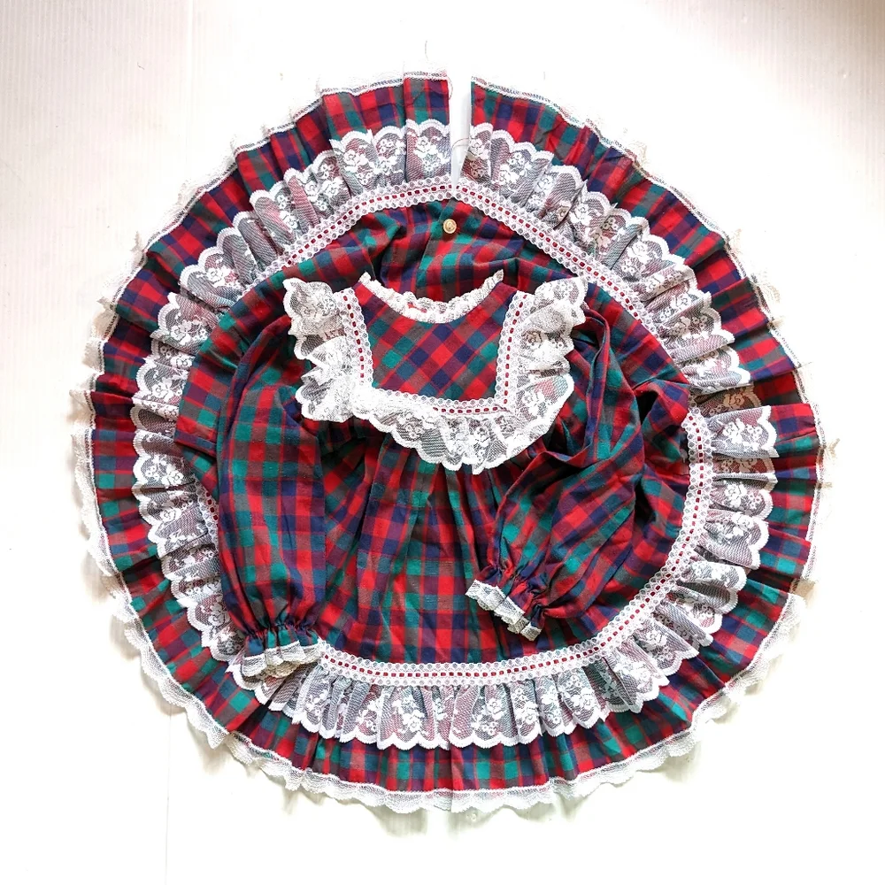 VINTAGE Bryan red plaid ruffles and lace full circle skirt girls dress 2t