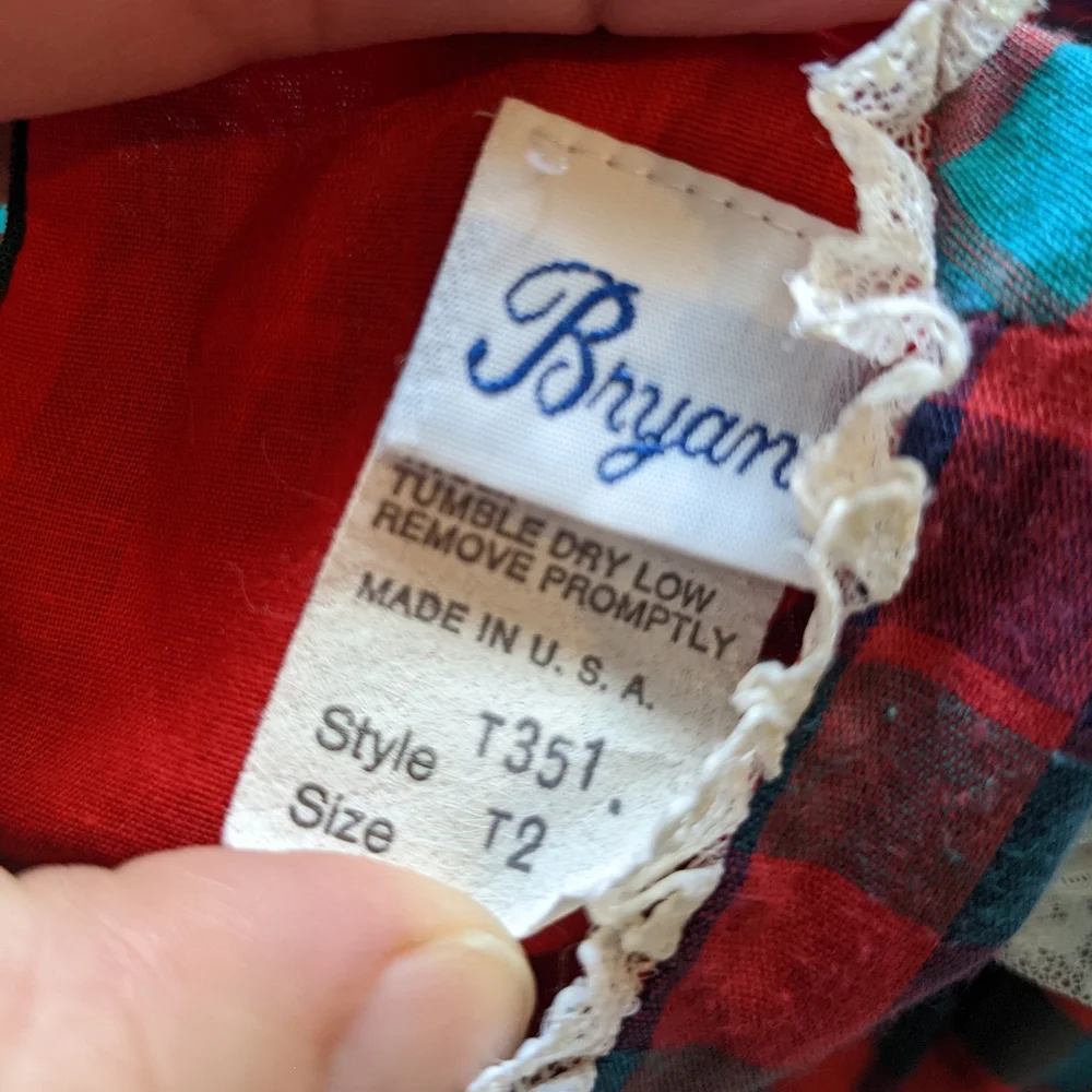 Vintage bryan red