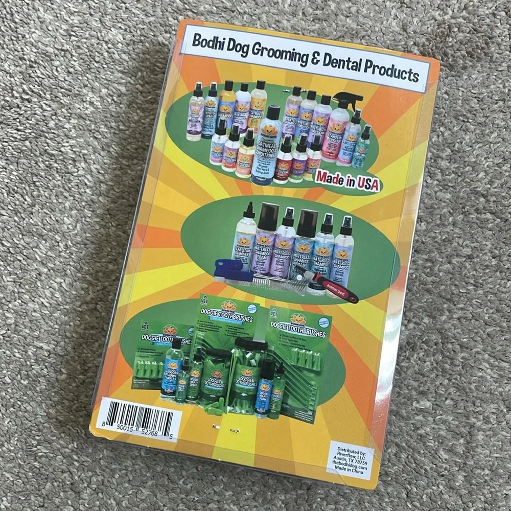 Bodhi Dog Shampoo Brush, NEW, dark green