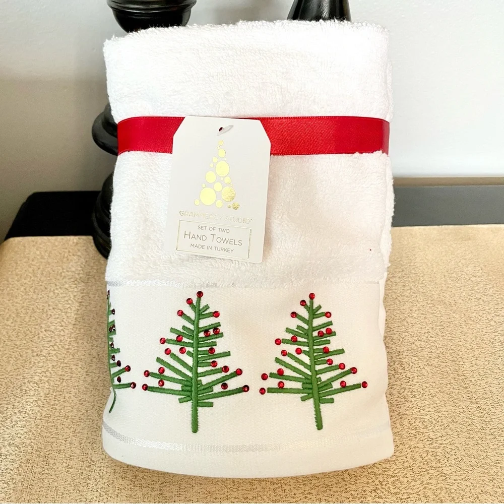 Grammercy Studio nwt set