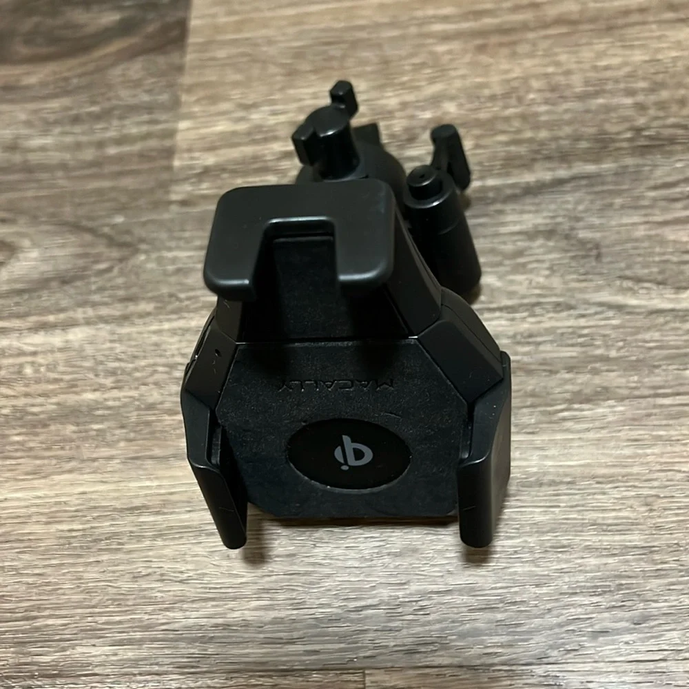 Macally phone mount / black /