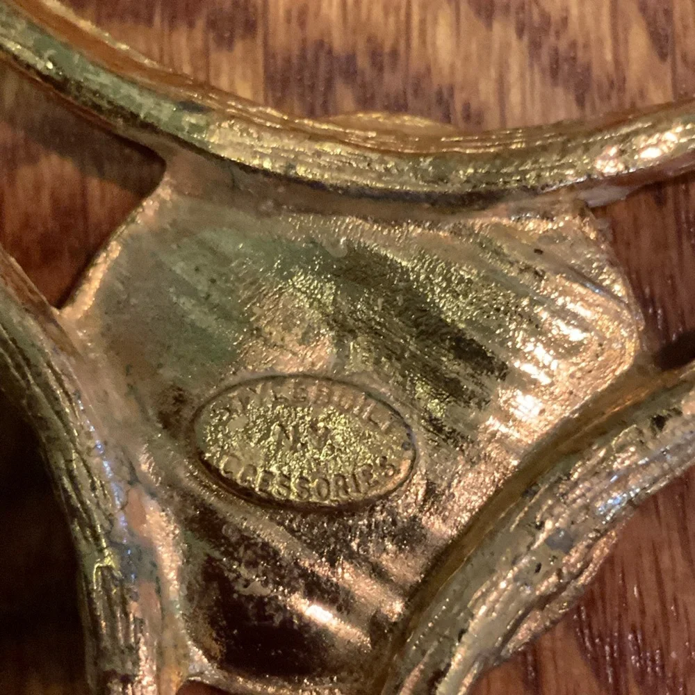 N/A soap dish