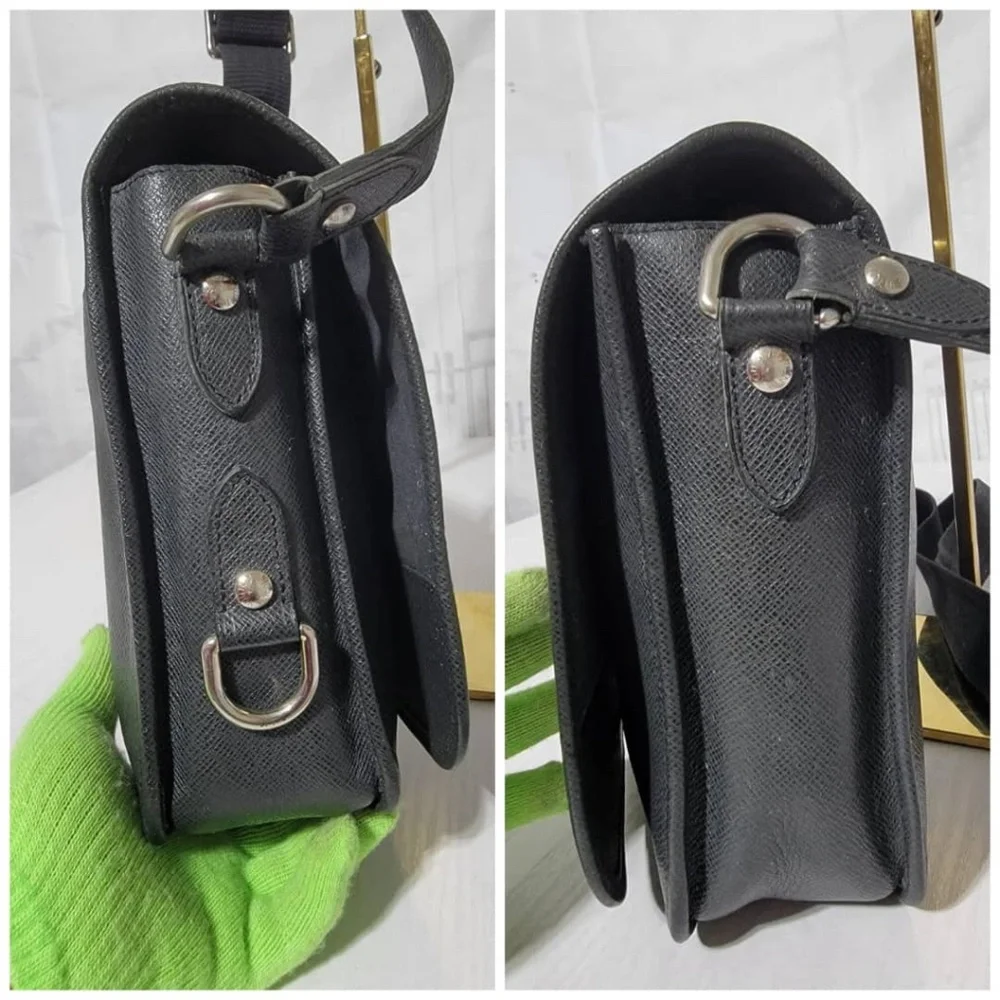 Louis Vuitton this authentic