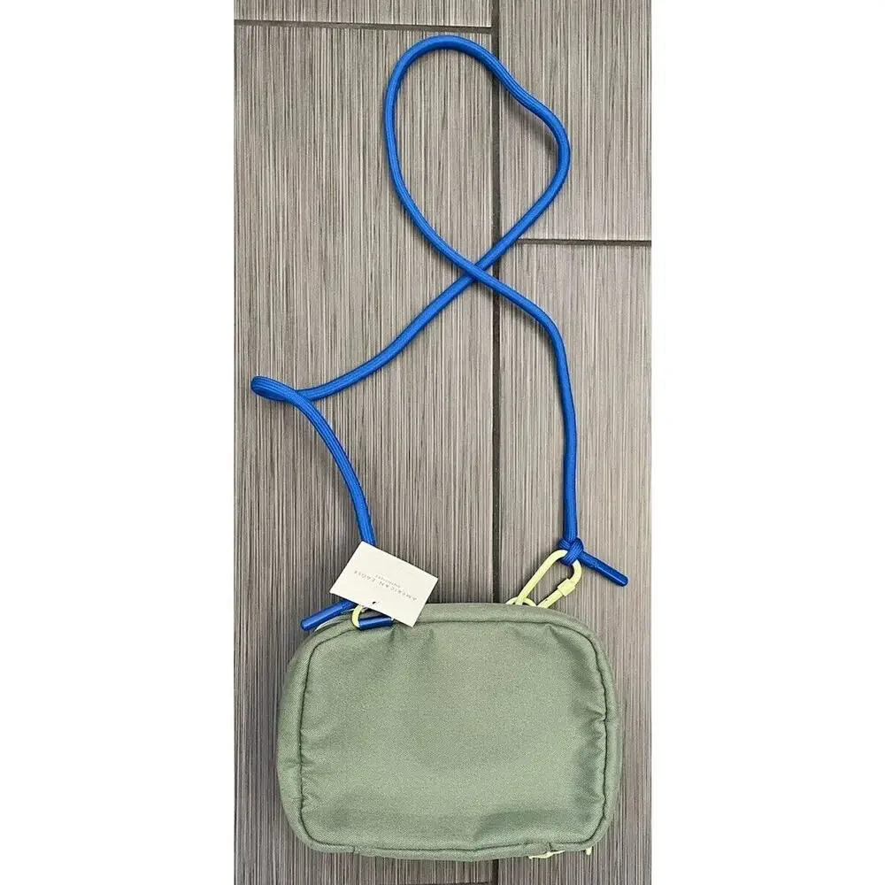 American Eagle Outfitters solid various has