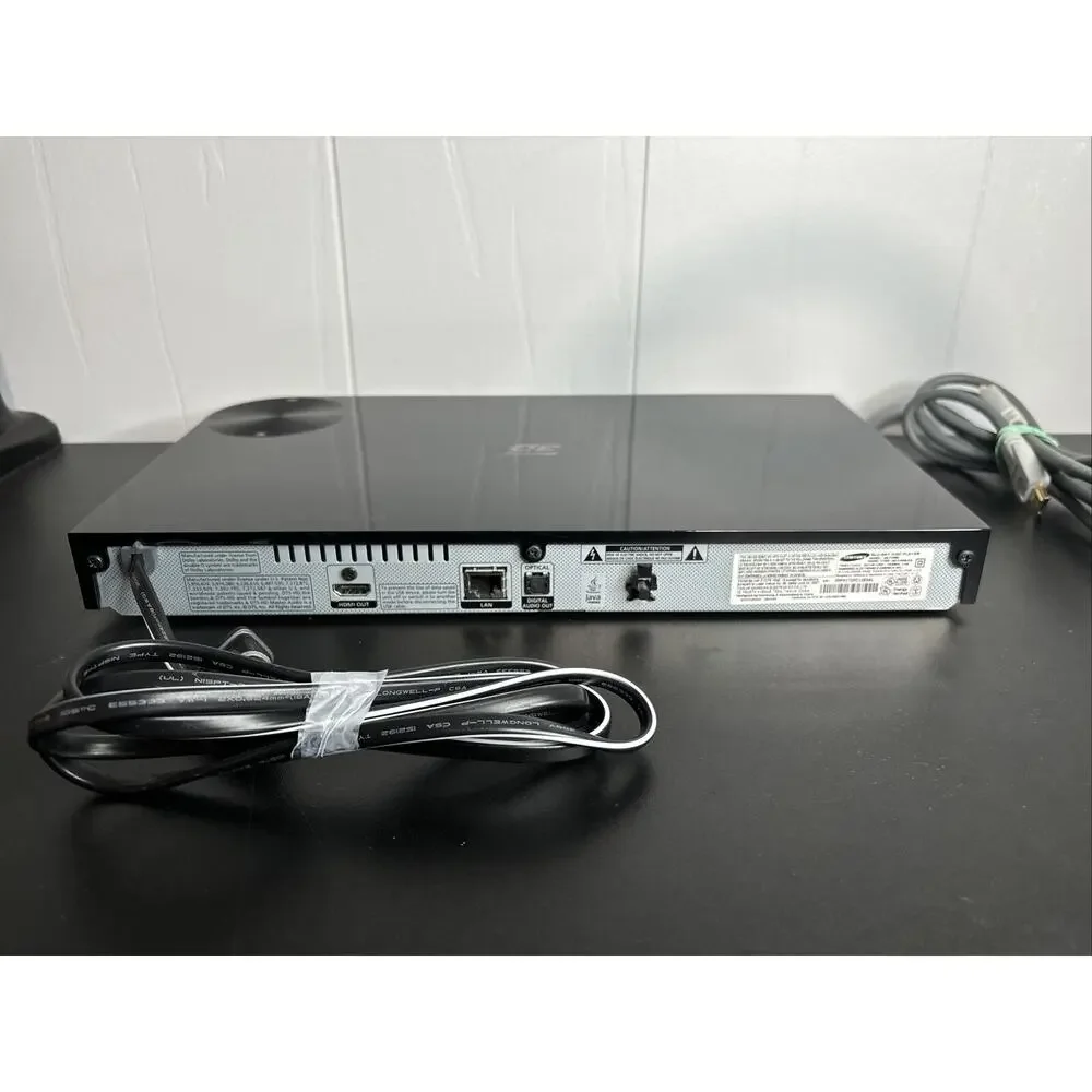 Samsung BD-F5900 3D Blu-ray Player New With Power Cord HDMI cord - No Remote