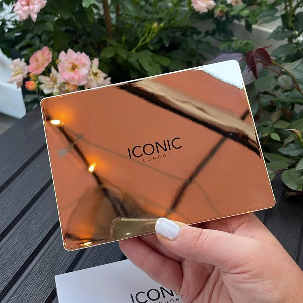 ICONIC London new box