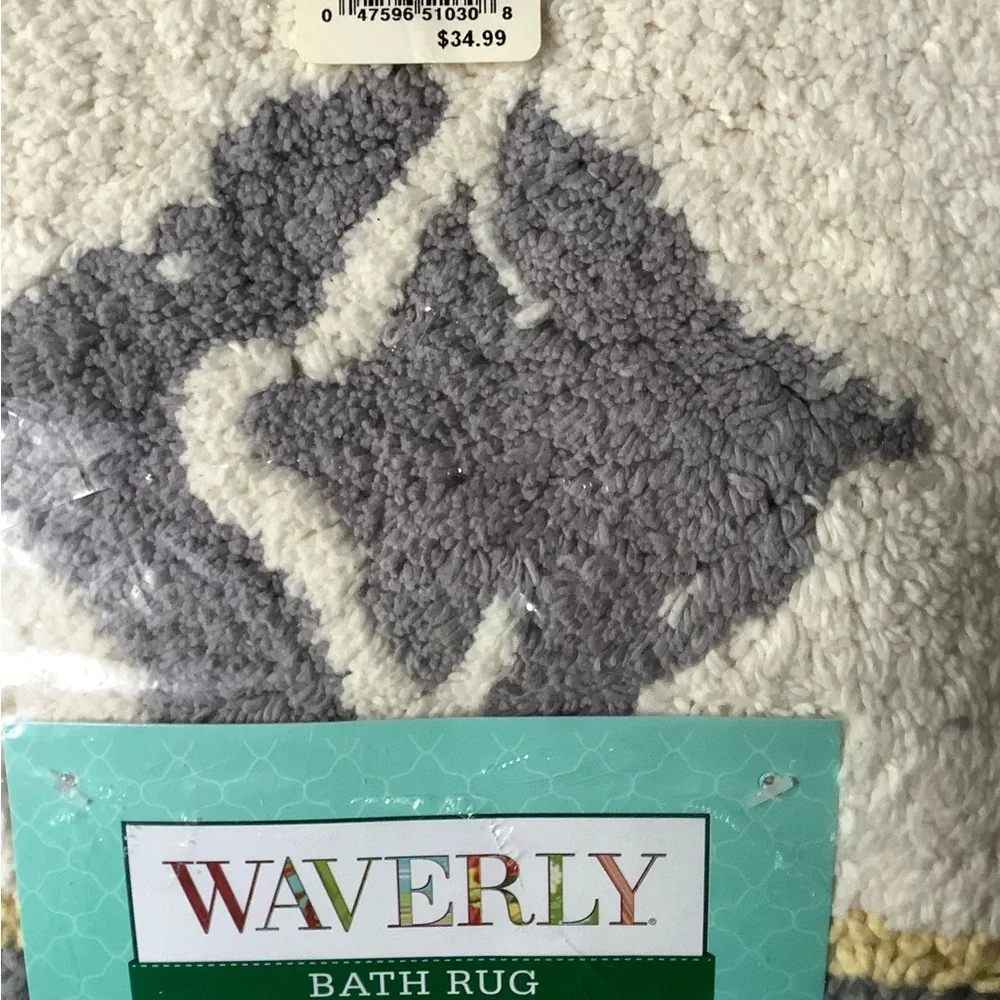 New in the bag Waverly Bath Rug Mat 20x30 Gorgeous Beige Blue-Grey, yellow trim