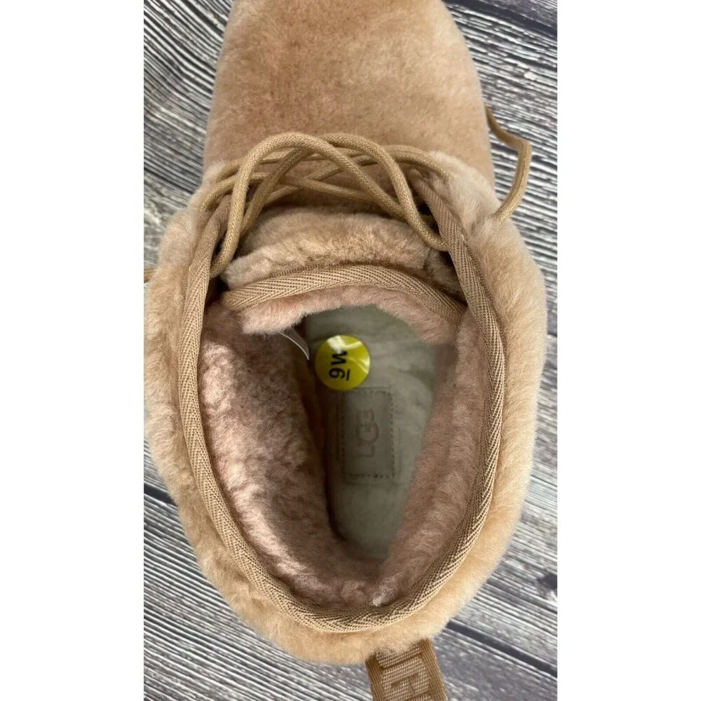 UGG new neumel