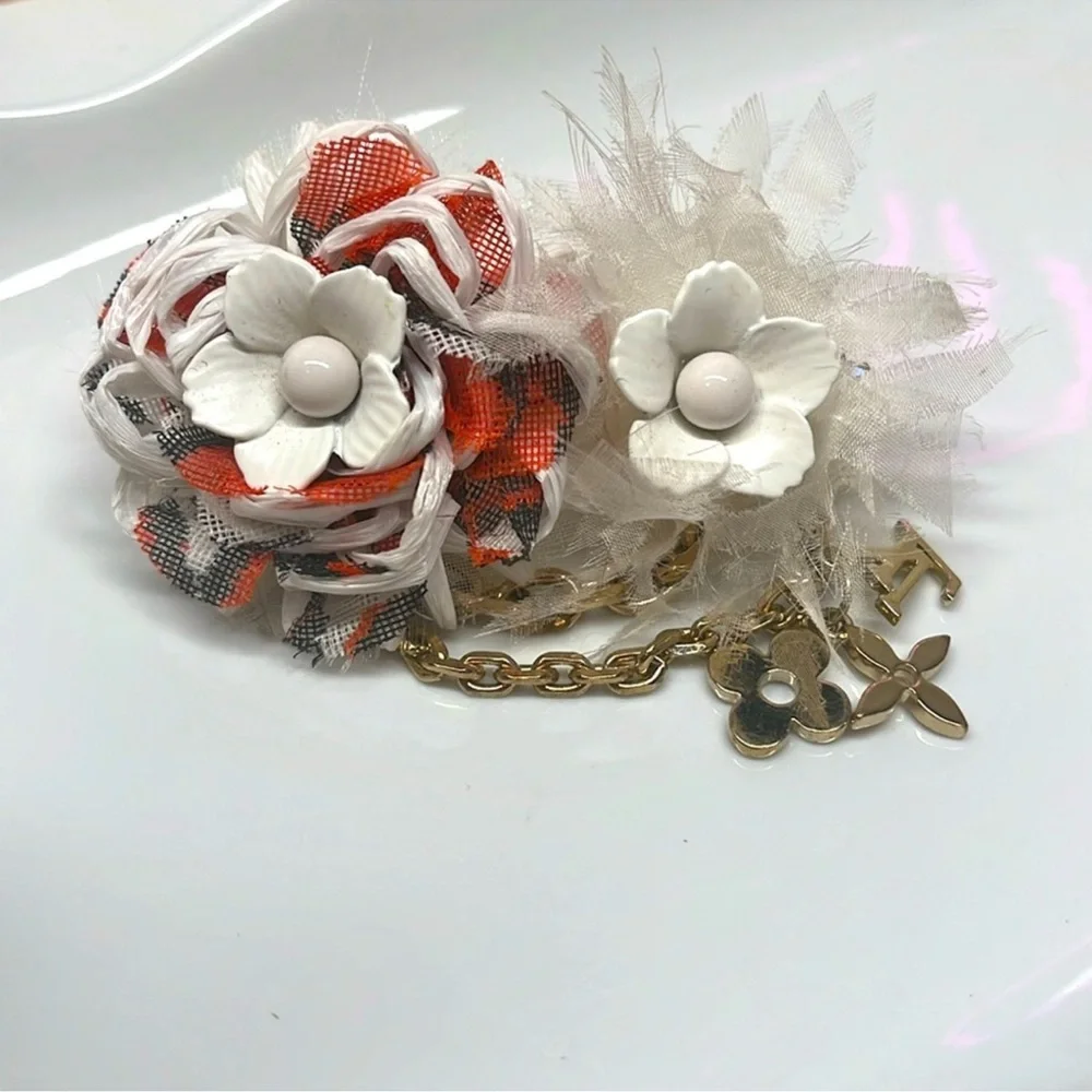 VINTAGE LOUIS VUITTON HAIR CLIP